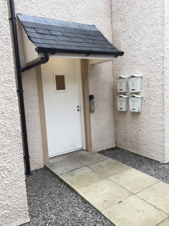 7 Varis Apartments フォレス エクステリア 写真